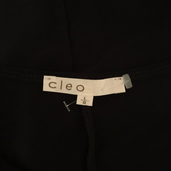 Cleo Sparkly Sleeveless Top - Picture 2 of 4